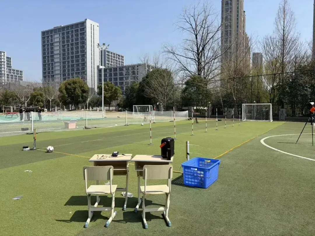 4700余人首考足球!杭州体育中考场地考全面启动 第2张