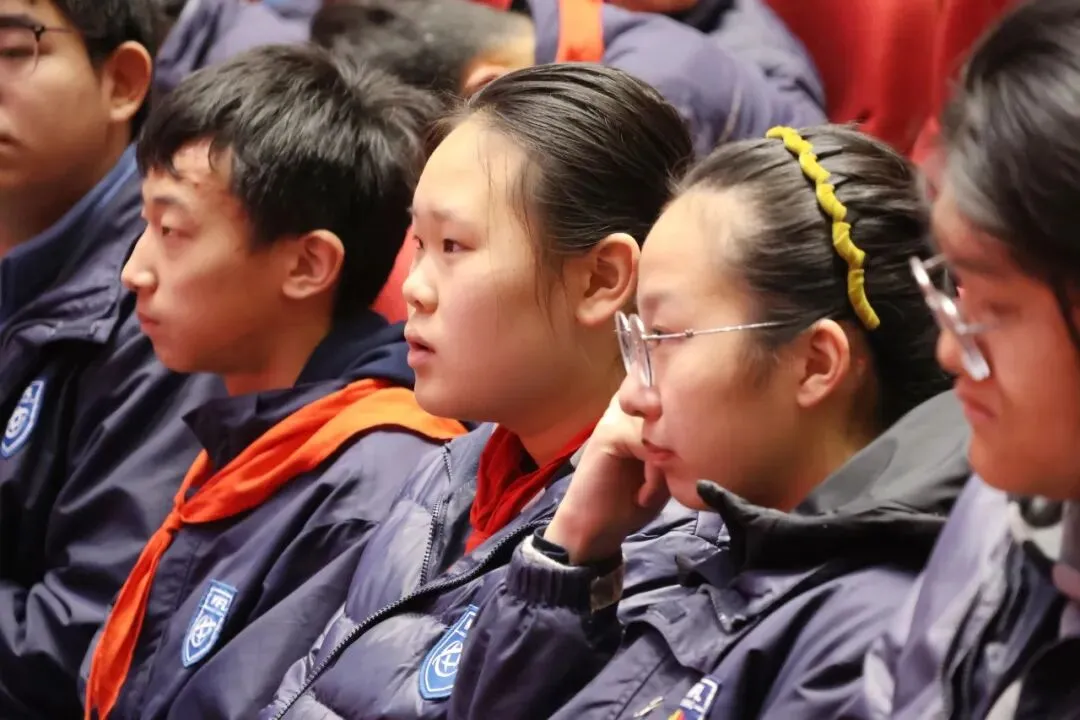 骐骥驰骋 逐梦六月 | 世外临港九年级中考百日誓师大会高燃落幕 第13张