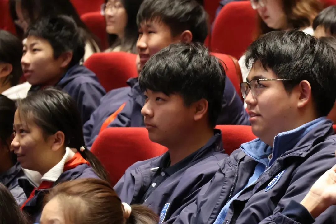 骐骥驰骋 逐梦六月 | 世外临港九年级中考百日誓师大会高燃落幕 第31张