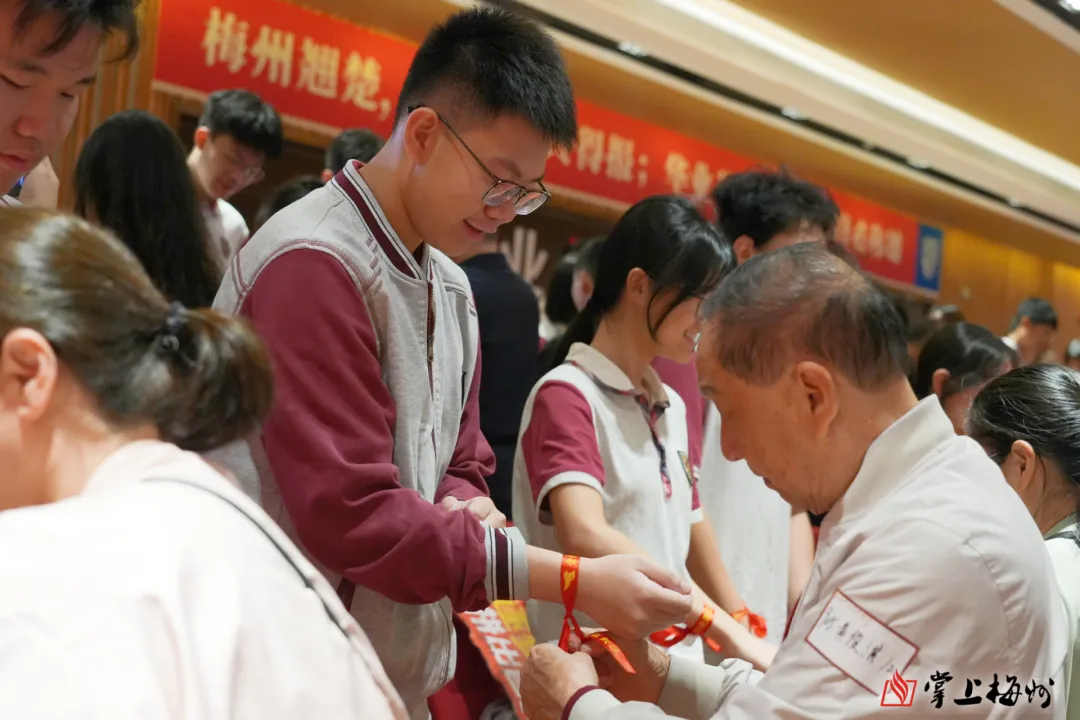 梅州东中、宪中、学艺等中学相继举行中考百日誓师活动 第7张