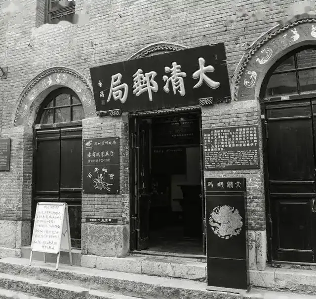 铁路上消失的神秘车厢,曾装高考试卷严禁靠近 第2张