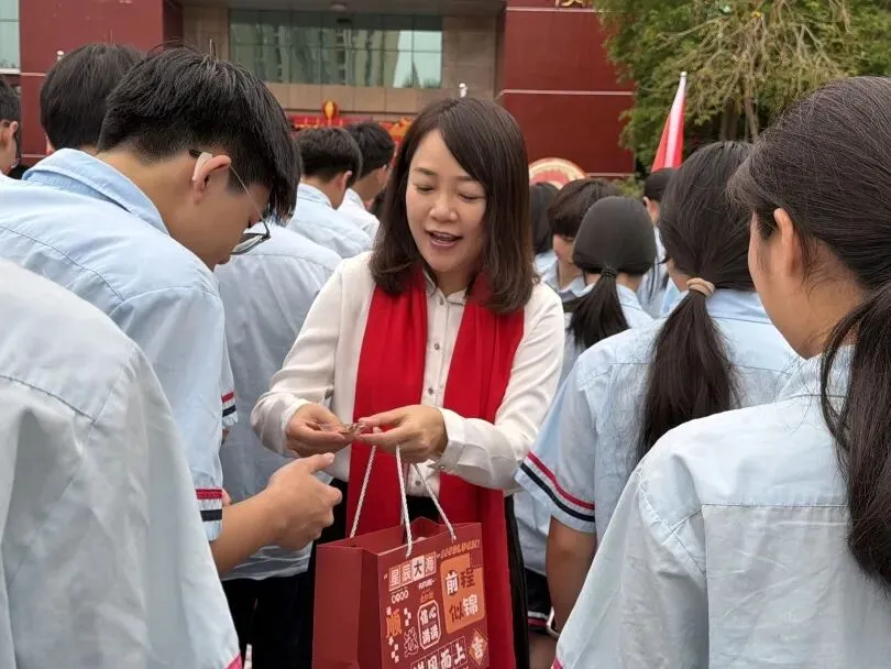 【百日逐梦,马跃中考】星鹏学校举行2026年中考前一百天激励大会 第78张