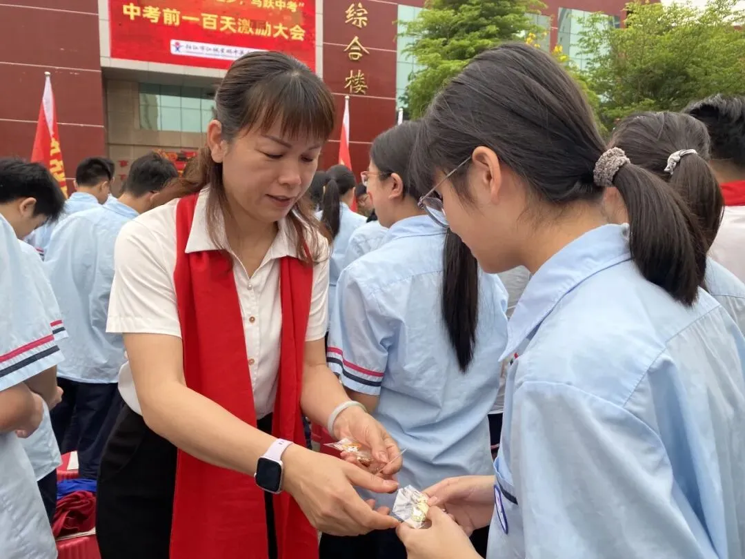 【百日逐梦,马跃中考】星鹏学校举行2026年中考前一百天激励大会 第88张