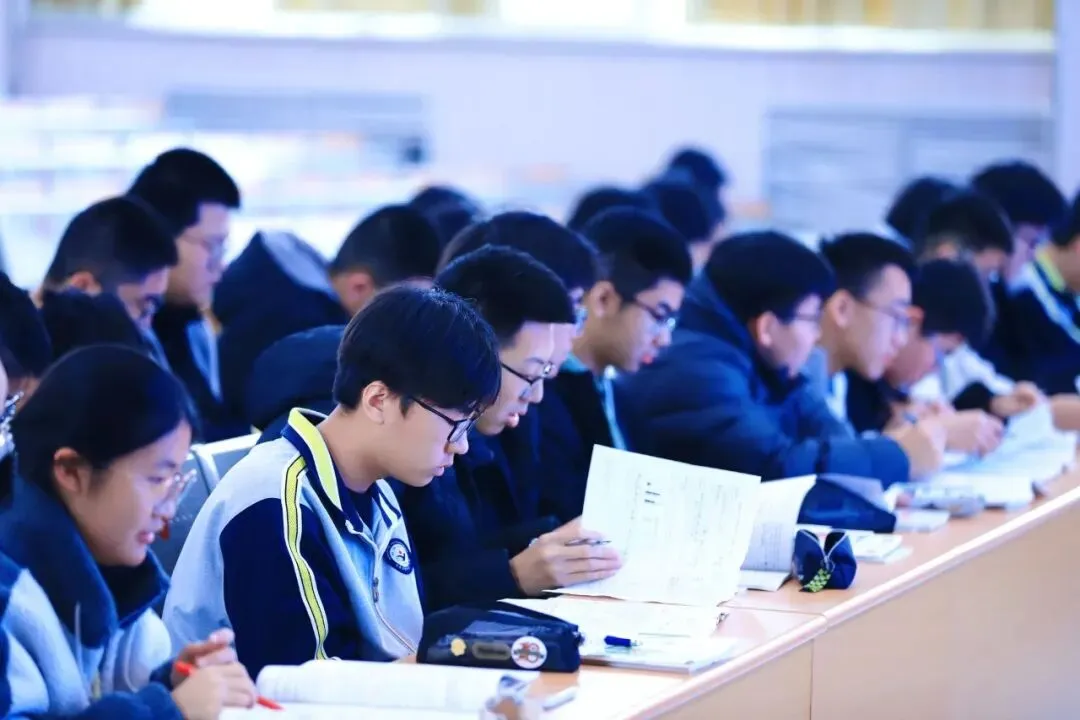 深耕真题巧破题,温情教学润心田 第10张