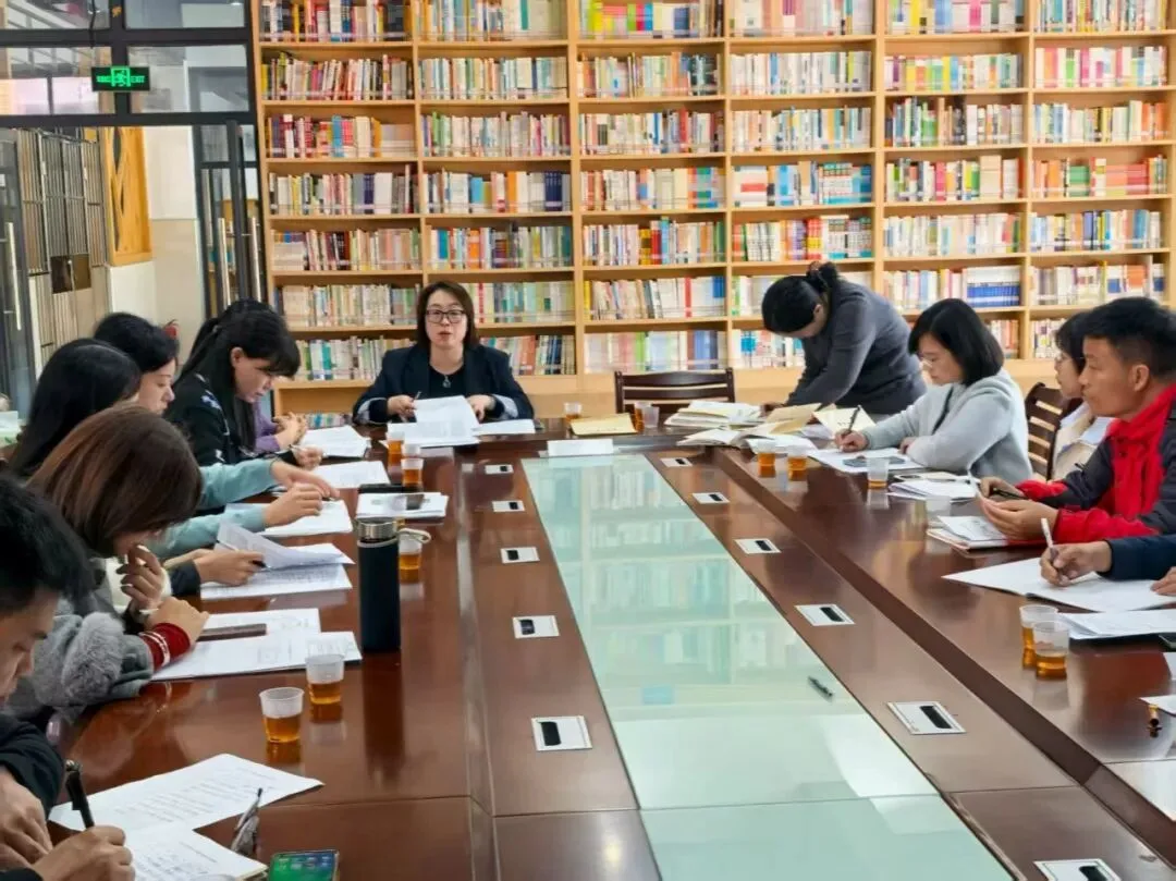 精研标题考点 助力中考备考——东山县九年级语文专题公开课开讲 第14张