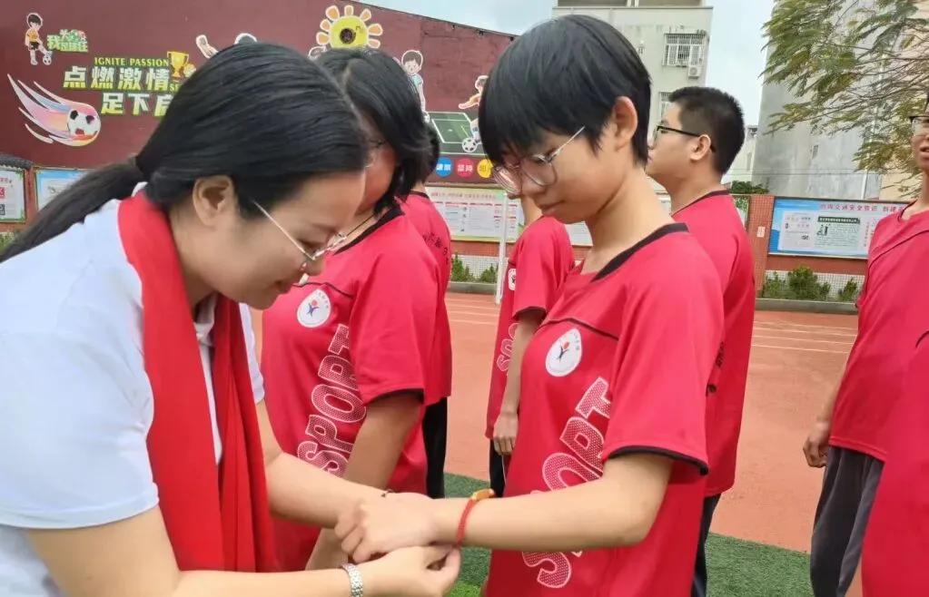 【百日逐梦,决战中考】星鹏附属实验学校举行2026年中考前100天激励大会 第80张