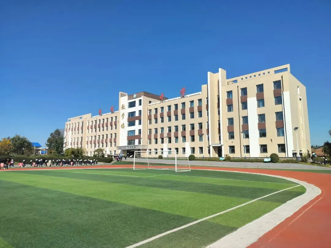 中考作文预测:苦苦的追求,深深的怀念 第3张