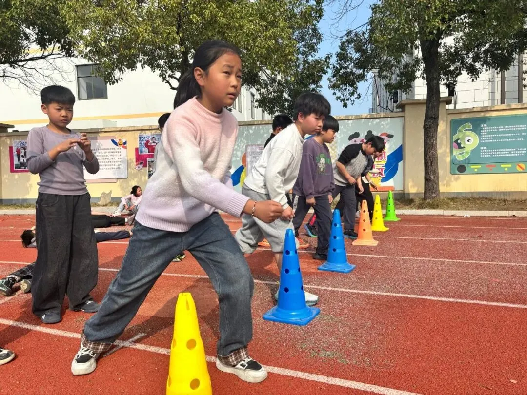 小越街道中心小学开展五年级体质健康模拟测试 第18张