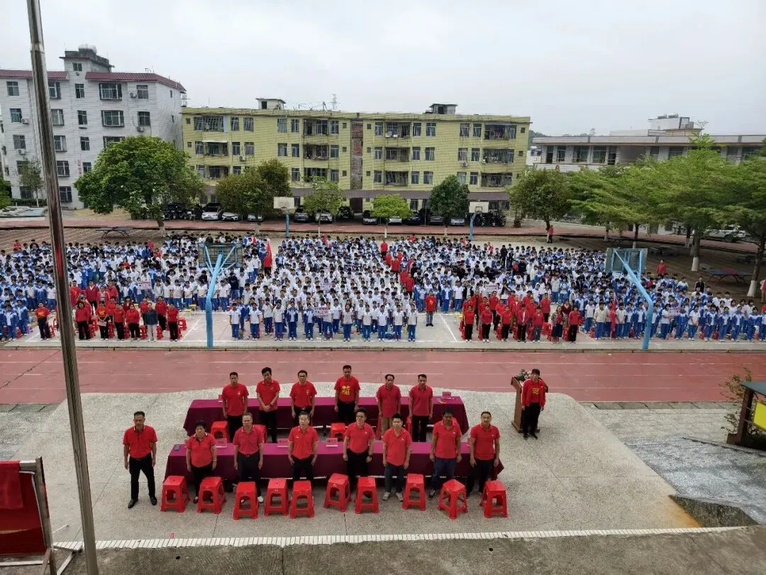 石以砺志战百日,中考逐鹿夺桂冠!——我校隆重举行2026年中考百日誓师大会 第9张