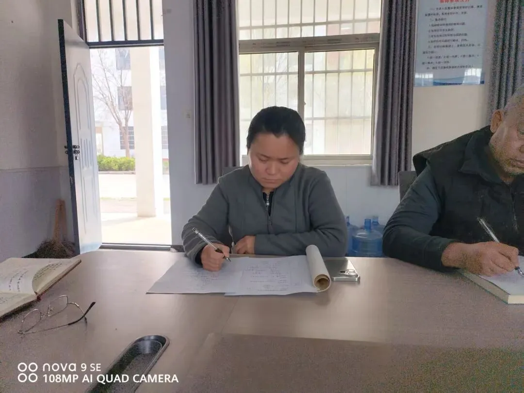 东明县菜园集镇初级中学召开初三年级中考研讨会 第3张