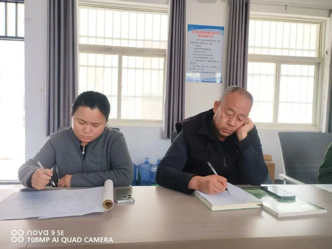 东明县菜园集镇初级中学召开初三年级中考研讨会 第4张