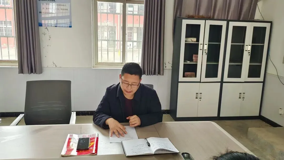 东明县菜园集镇初级中学召开初三年级中考研讨会 第6张