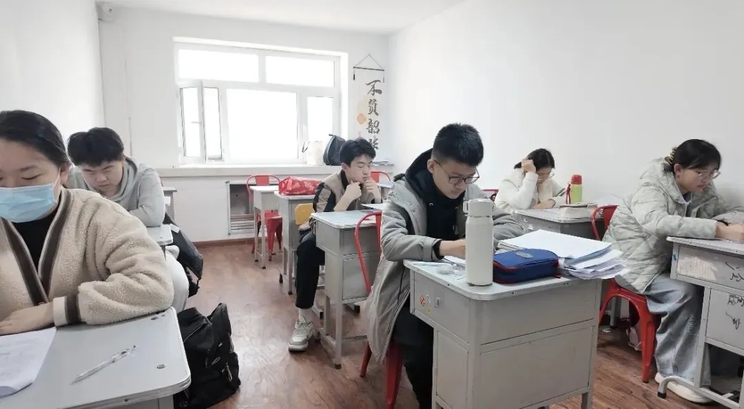 中考高考冲刺在即!博才教育初四高三全日制,为梦想最后一搏 第14张