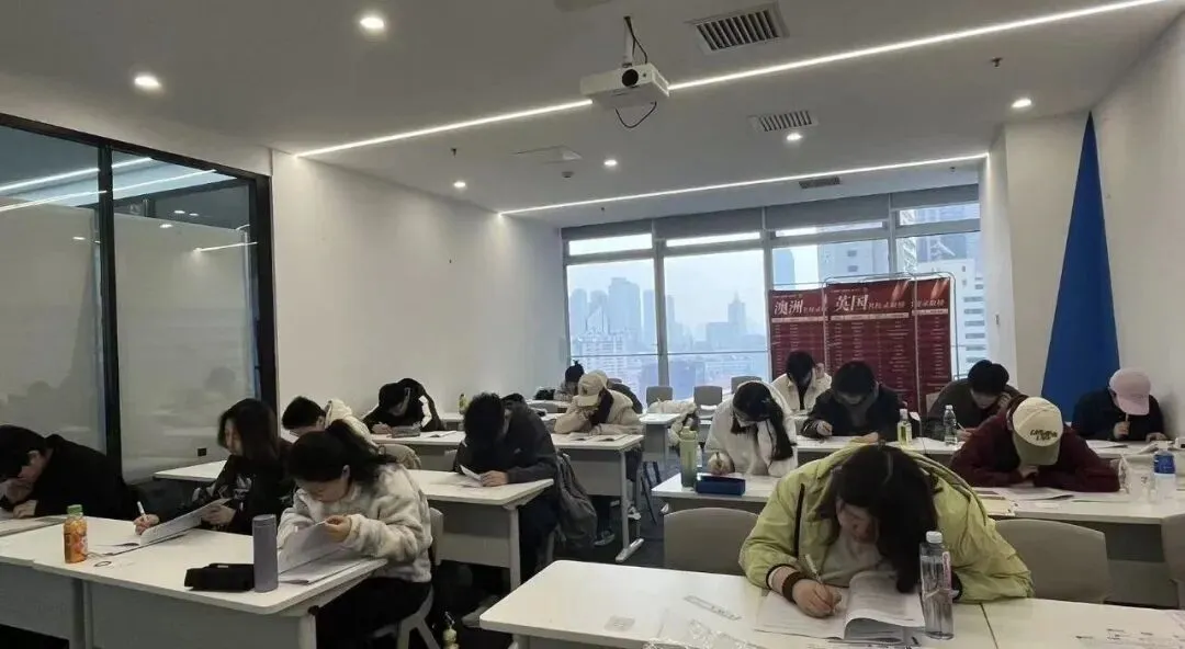 3.21天津新航道雅思模考回顾 | 从笔试到口语,一次真正的“全真”体验! 第4张