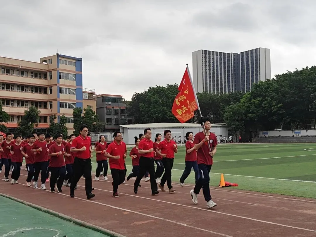 凝心聚力,决胜中考——炭步初级中学2026年中考百日冲刺誓师大会 第69张