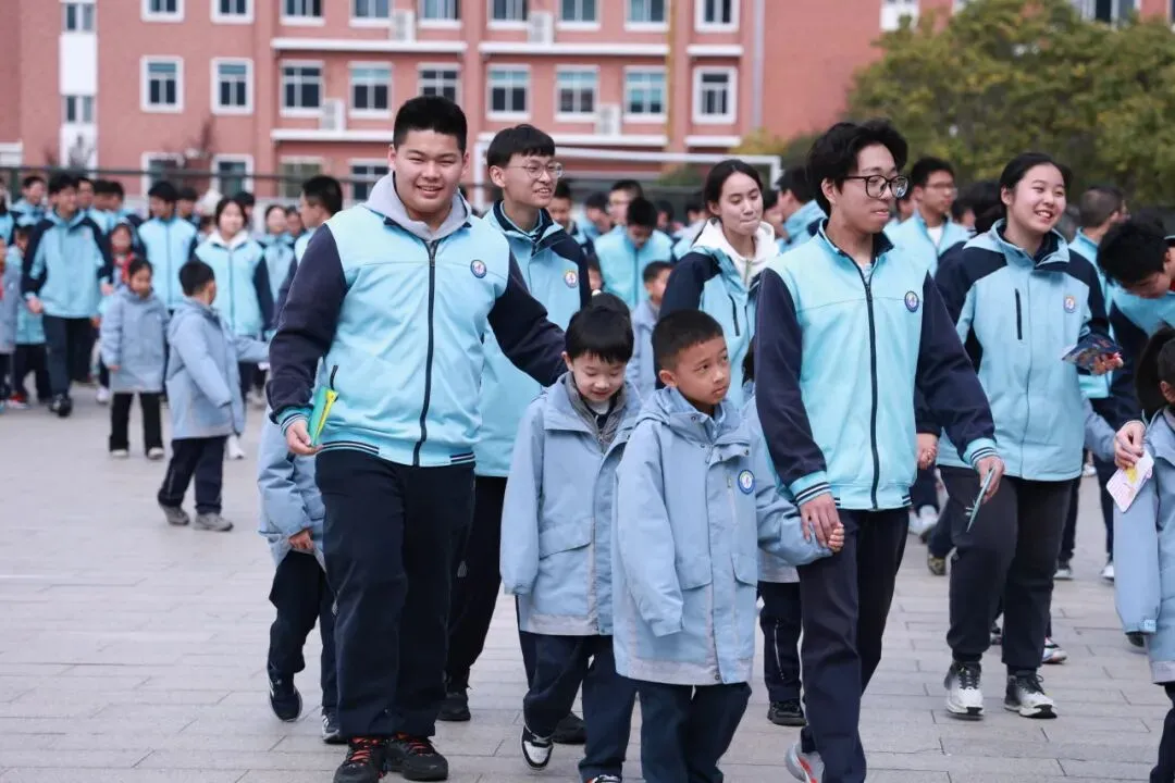 中考90日誓师大会|有热血,更有温度!以爱为甲,独有的东外底色~ 第125张