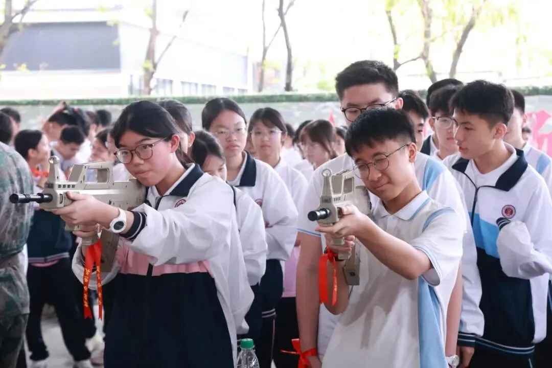 【百日砺剑逐梦中考】杏坛伍蒋惠芳实验中学九年级百日誓师 第59张