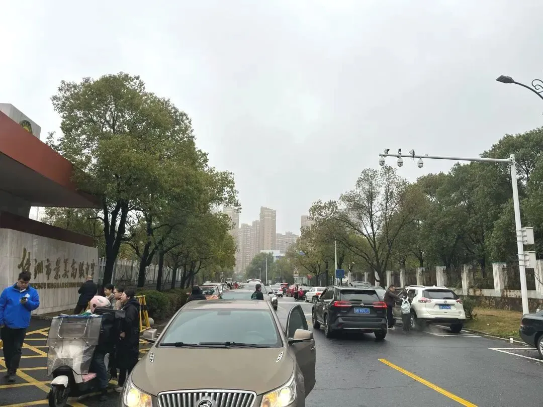 株洲市首届美术中考模拟考试圆满举行,近400名初三学子实战练兵! 第12张