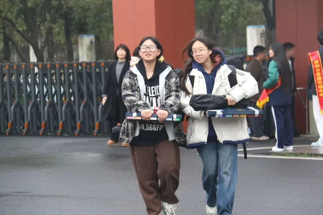 株洲市首届美术中考模拟考试圆满举行,近400名初三学子实战练兵! 第14张