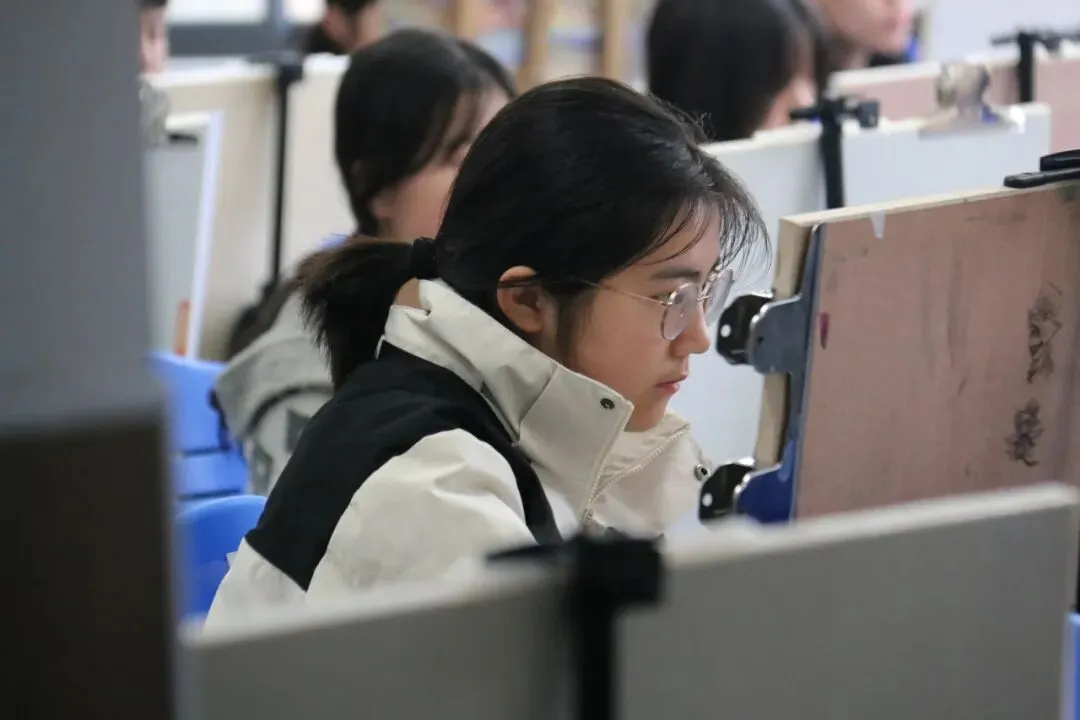 株洲市首届美术中考模拟考试圆满举行,近400名初三学子实战练兵! 第28张