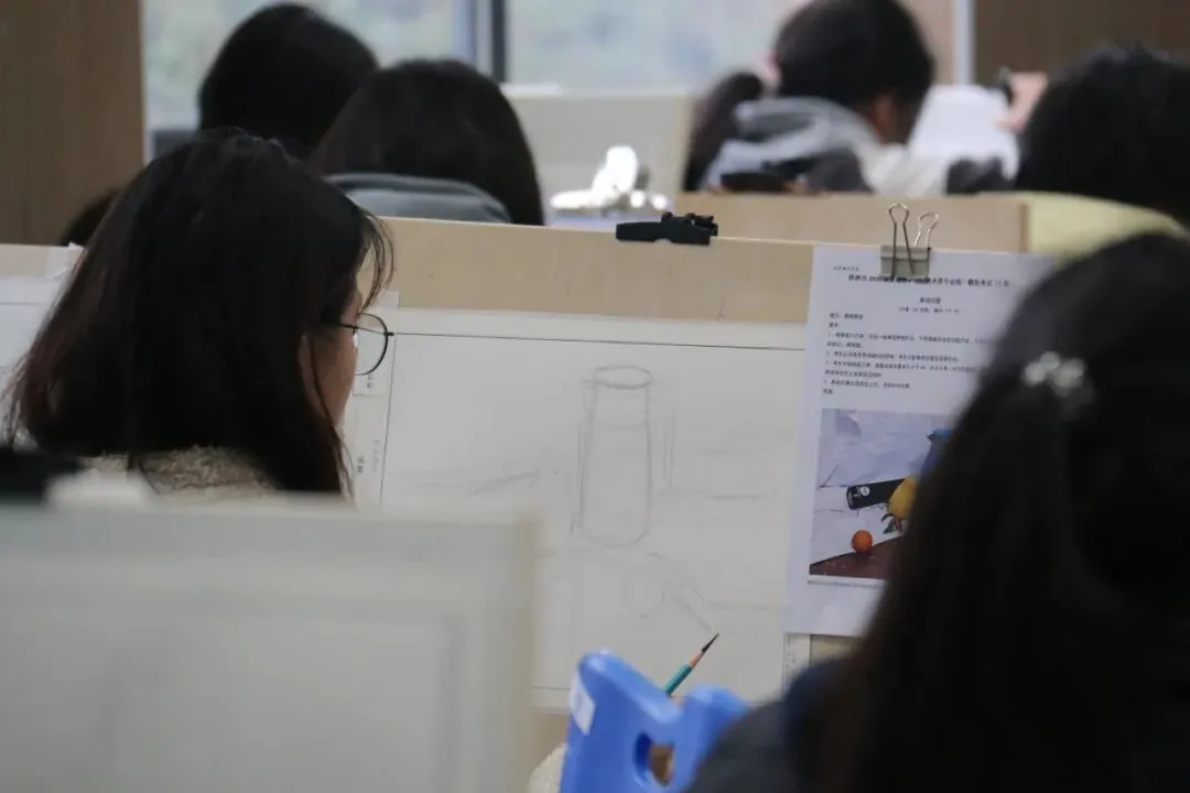 株洲市首届美术中考模拟考试圆满举行,近400名初三学子实战练兵! 第29张