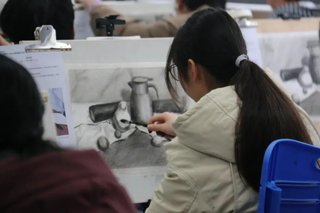 株洲市首届美术中考模拟考试圆满举行,近400名初三学子实战练兵! 第31张