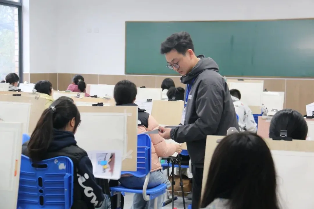 株洲市首届美术中考模拟考试圆满举行,近400名初三学子实战练兵! 第75张