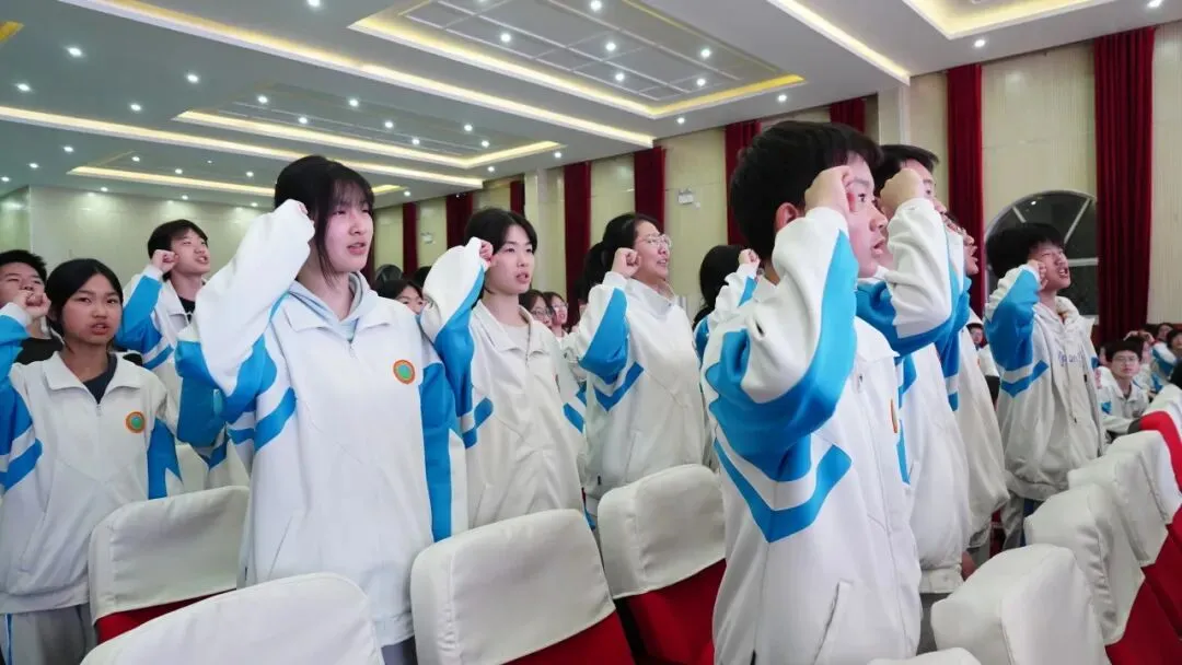 逐梦前行,为梦而战 ——长安三中中考复习励志动员会圆满举行 第23张