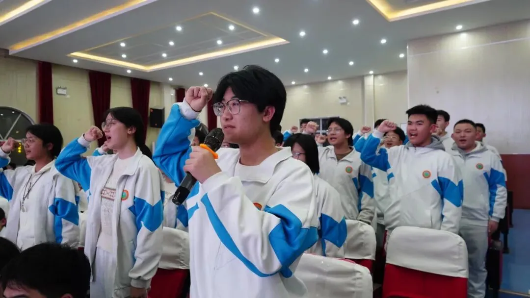 逐梦前行,为梦而战 ——长安三中中考复习励志动员会圆满举行 第28张