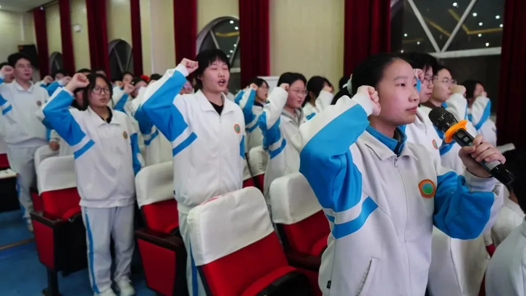 逐梦前行,为梦而战 ——长安三中中考复习励志动员会圆满举行 第30张