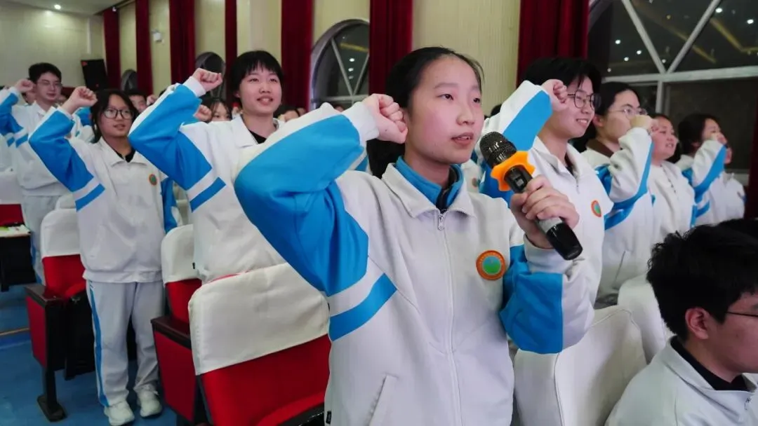 逐梦前行,为梦而战 ——长安三中中考复习励志动员会圆满举行 第32张