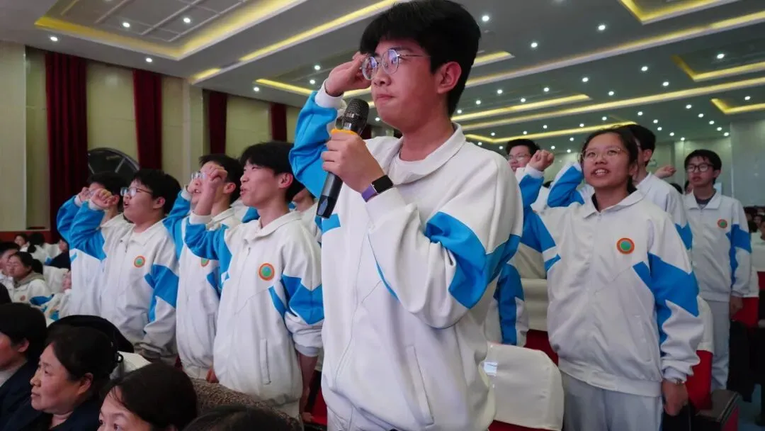 逐梦前行,为梦而战 ——长安三中中考复习励志动员会圆满举行 第35张