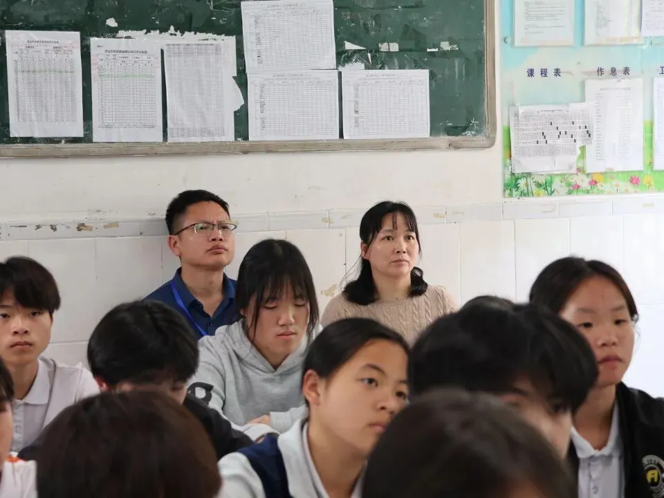 视导赋能促提升,精准备考创佳绩,中考备考常规视导暨鱼湾中学备考 第16张