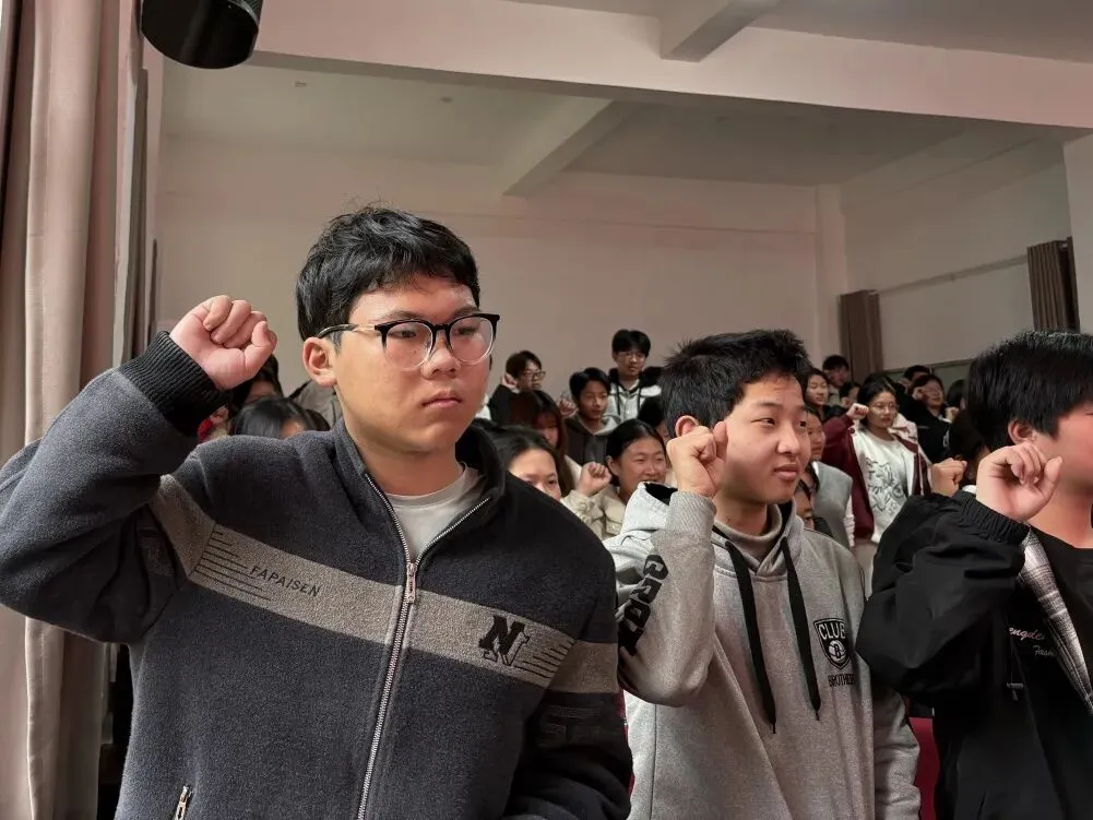 燃情逐梦,冲刺中考——东乡区詹圩镇中小学召开2026届初三学子动员大会 第10张