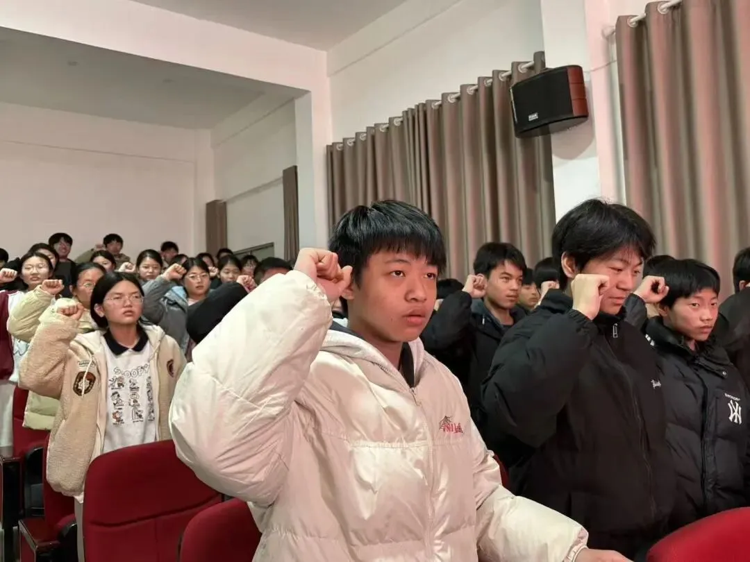 燃情逐梦,冲刺中考——东乡区詹圩镇中小学召开2026届初三学子动员大会 第11张