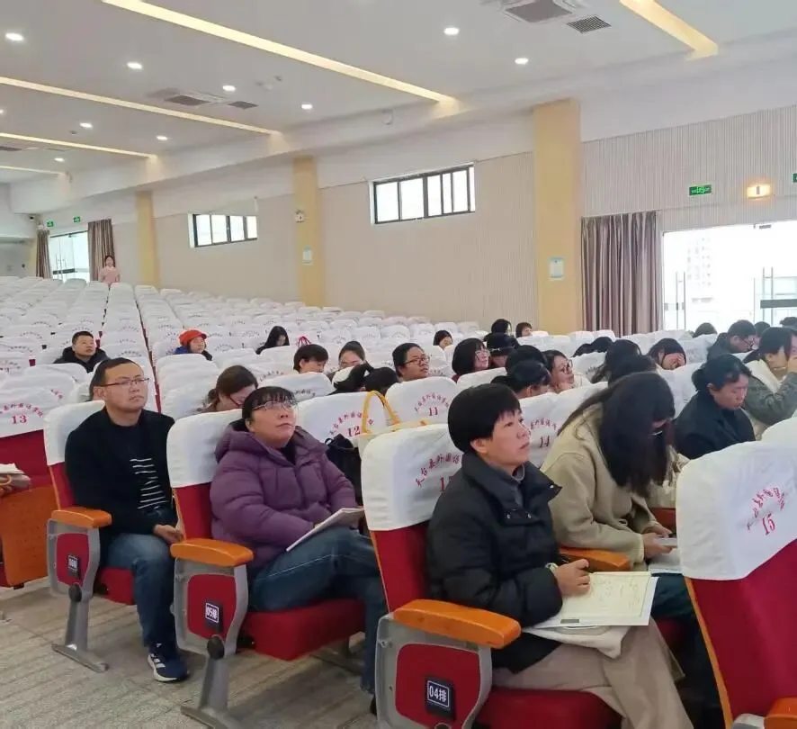 聚力研思 迎战中考 第36张