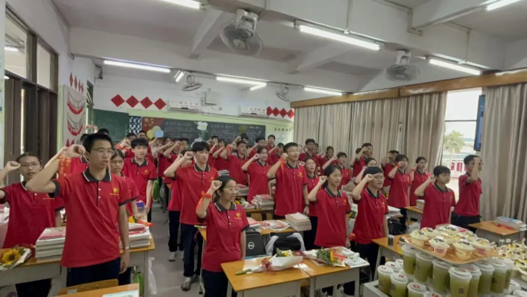 鏖战百日,问鼎中考;只争朝夕,终见锋芒——罗定中学2026届九年级百日誓师大会 第34张