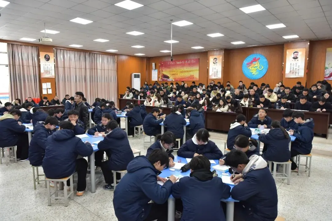 【中考数学】 解码数韵思维,研思备考良方——2026年盐城市数学复习研讨会在我校圆满举行 第11张