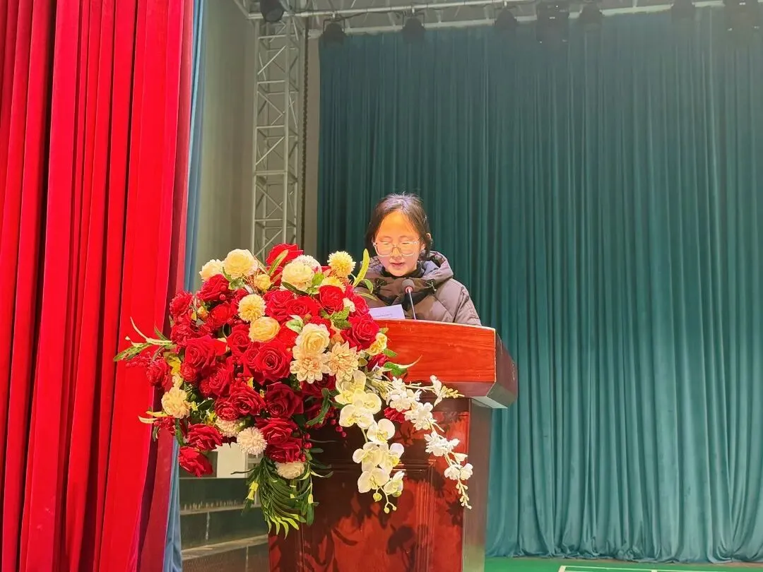 不负江南好春光 且以壮志赴中考 ——临湘市江南中学中考誓师大会纪实 第4张