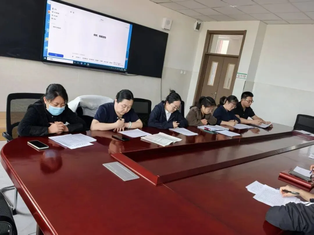 精析模考明方向 聚力备考提质效——乌拉盖管理区第一中学召开高三320质量分析会 第3张