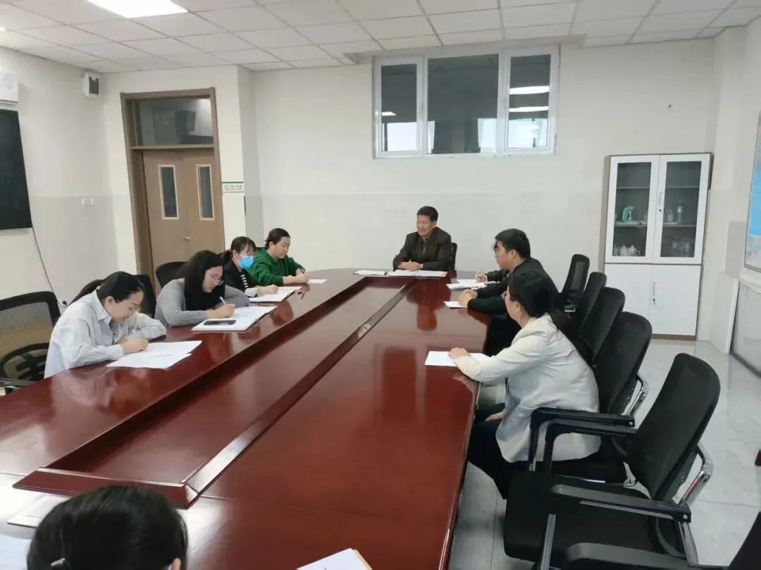 精析模考明方向 聚力备考提质效——乌拉盖管理区第一中学召开高三320质量分析会 第5张