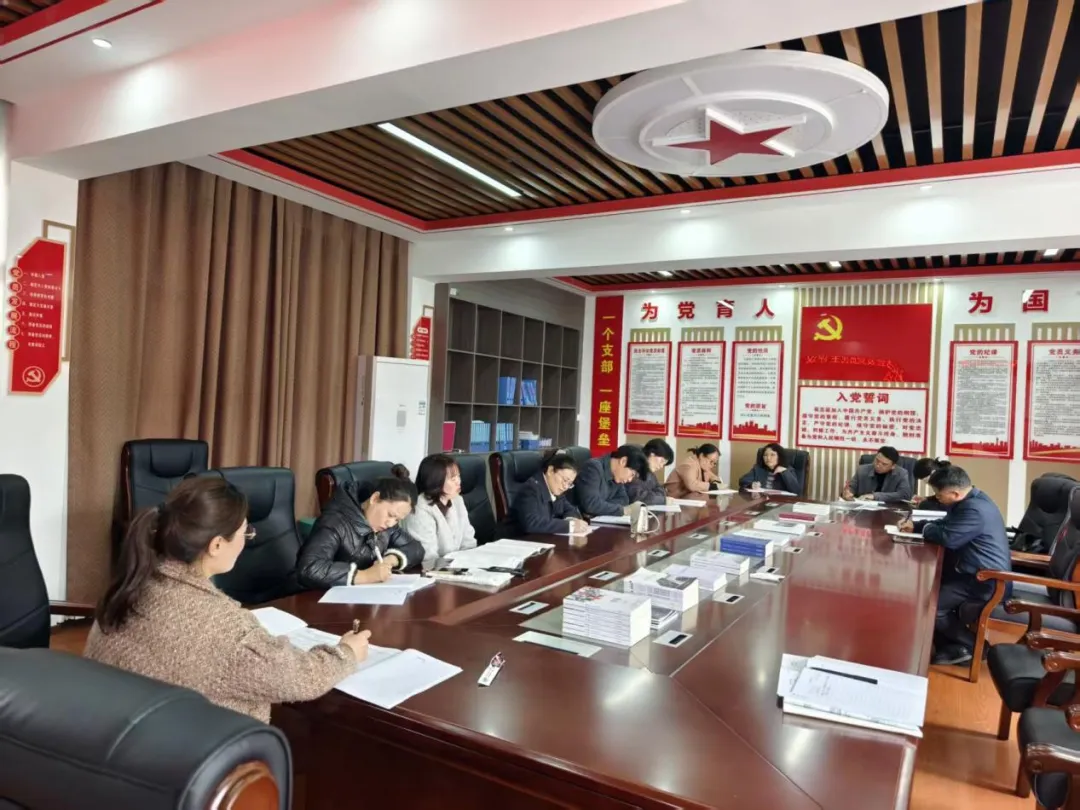 聚焦真题深研细究 精准把脉科学备考——毕节三中(长水教育集团毕节三中)开展中考试题专项研究活动 第3张