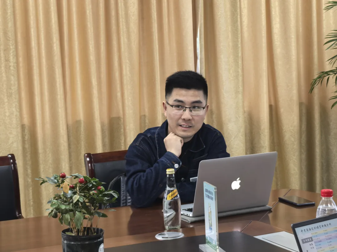 校本研修|研读真题 智用新材 ——南湖区英语教研员鲁凯老师莅临七星校区指导中考复习 第14张