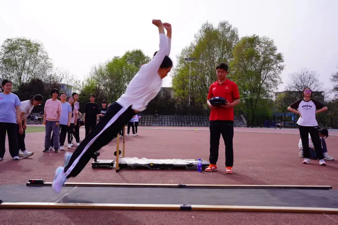 超越中考体育全真模考:采用官方仪器1:1还原考场,冲刺满分 第15张 超越中考体育全真模考:采用官方仪器1:1还原考场,冲刺满分 第15张