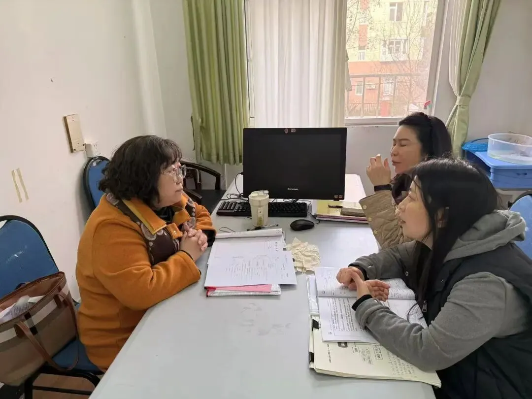 精准把脉中考备考 全面引领质量提升——市南区教育研究中心深入学校开展专项调研 第23张