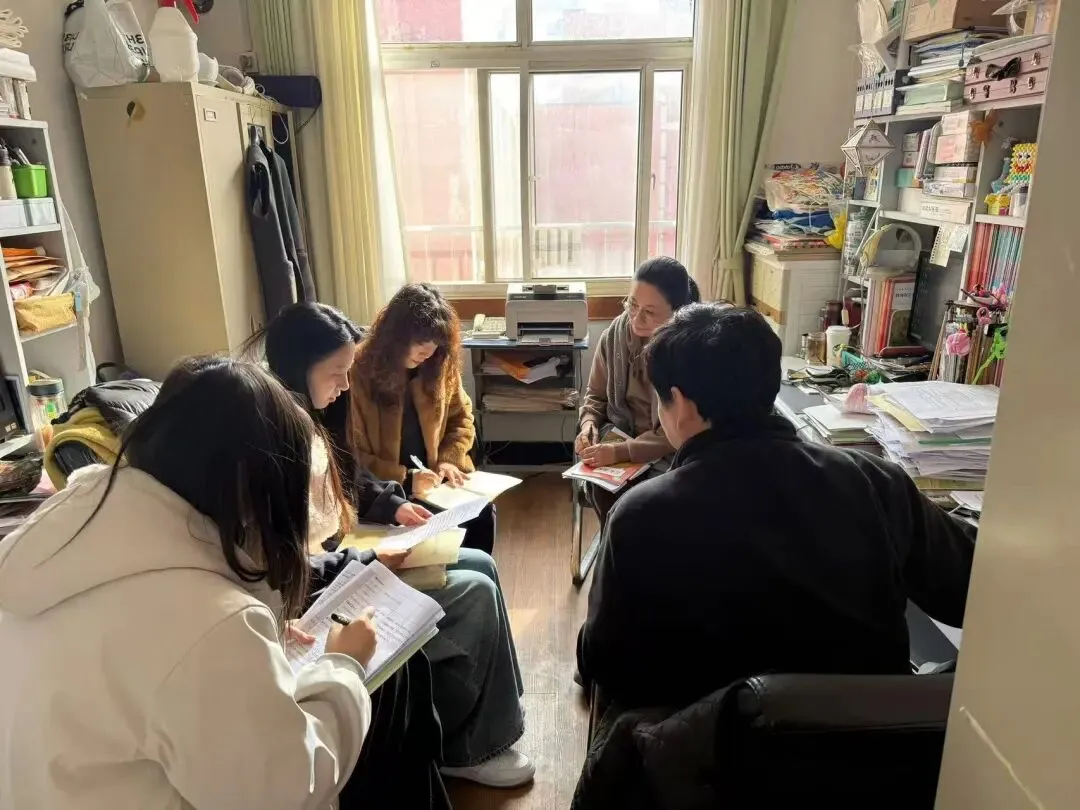 精准把脉中考备考 全面引领质量提升——市南区教育研究中心深入学校开展专项调研 第26张