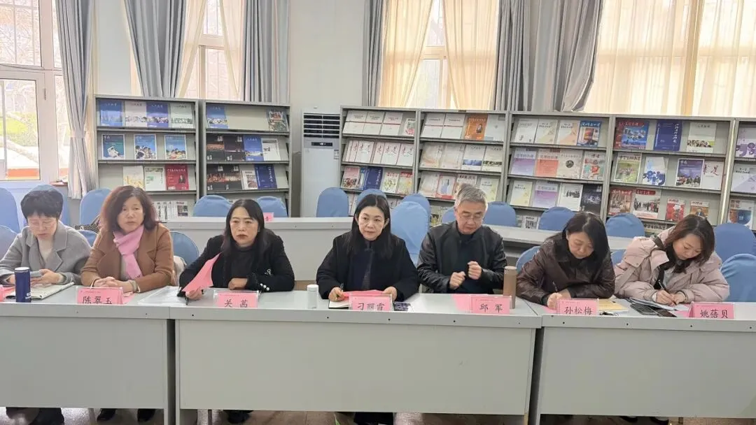 精准把脉中考备考 全面引领质量提升——市南区教育研究中心深入学校开展专项调研 第34张