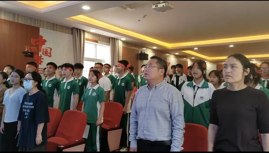 【祥盛文化•新蓝天】决战中考,为中考而战—— 新蓝天学校2026年百日冲刺誓师大会圆满举行 第26张