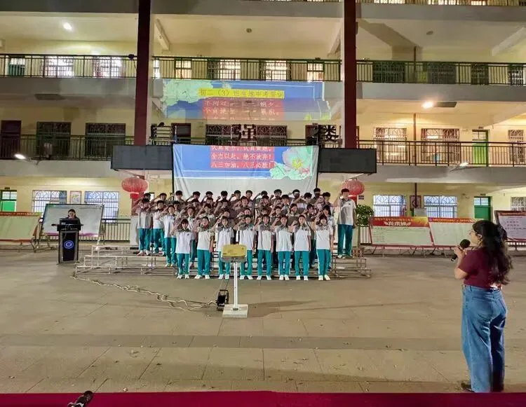 万泉中学举办2026年生地中考励志大会 第13张