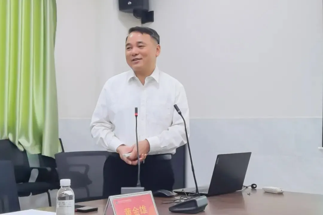 联盟赋能明方向,专家领航备中考——华附联盟专家莅临肇庆华赋指导备考工作 第7张 联盟赋能明方向,专家领航备中考——华附联盟专家莅临肇庆华赋指导备考工作 第7张